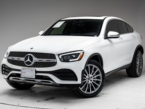 Used 2020 Mercedes-Benz GLC 300 4MATIC Coupe image 1