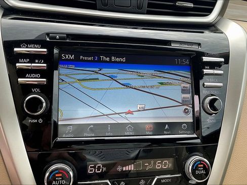 Used 2018 Nissan Murano SL w/ Moonroof Package AWD/4WD image 15