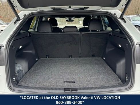 Certified 2025 Volkswagen Atlas Cross Sport SE w/ Black Wheel Package AWD/4WD image 20