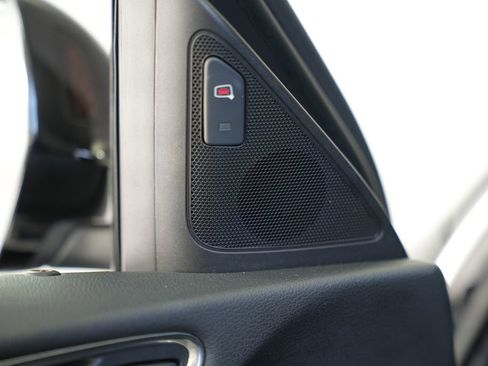 Used 2018 Audi Q3 2.0T Premium Plus w/ Premium Plus Package AWD/4WD image 41