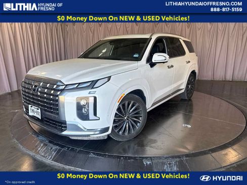 Used 2024 Hyundai Palisade Calligraphy FWD image 1