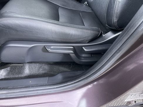 Used 2021 Honda HR-V EX-L image 13