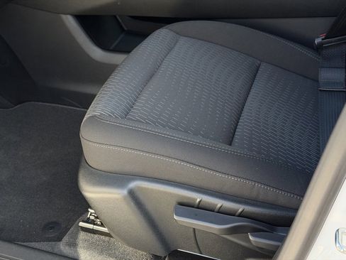 New 2026 Chevrolet Equinox LT w/ Safety and Technology Package image 19