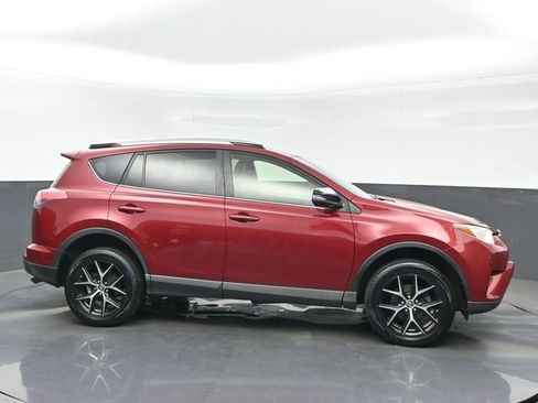 Used 2018 Toyota RAV4 SE w/ Power Extra Value Package FWD image 7