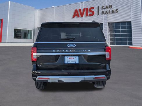 Used 2024 Ford Expedition Max XLT image 5