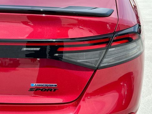 Used 2024 Honda Accord Sport image 29