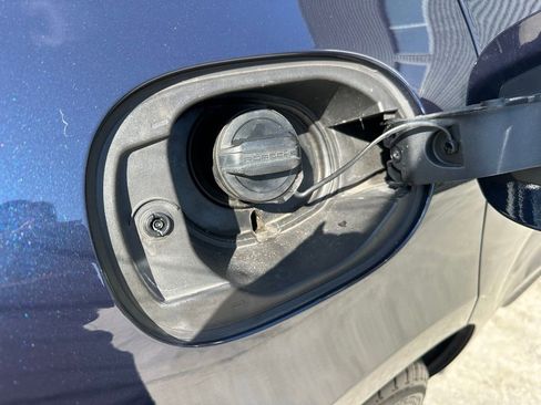 Used 2023 Porsche Macan S image 42