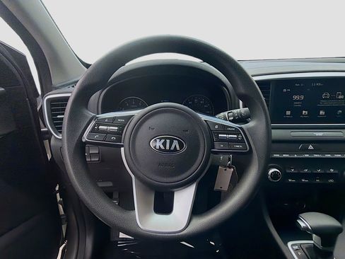 Used 2022 Kia Sportage LX FWD image 10