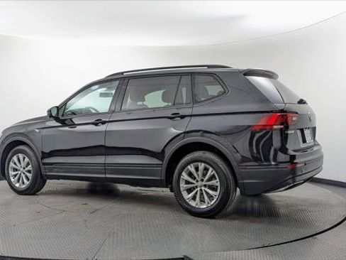 Used 2018 Volkswagen Tiguan S FWD image 4