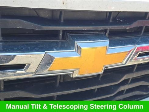 Used 2024 Chevrolet Silverado 2500 LT AWD/4WD image 29