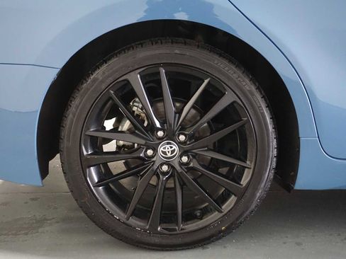 Used 2023 Toyota Camry XSE image 11