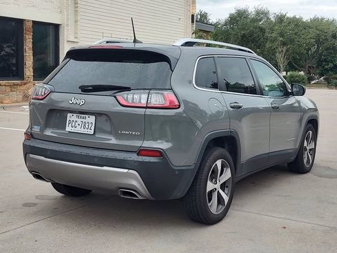 Certified 2021 Jeep Cherokee Limited w/ Elite Package FWD image 3