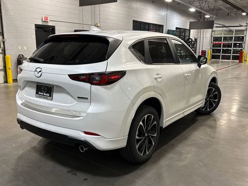 New 2025 MAZDA CX-5 AWD 2.5 S w/ Preferred Package image 2