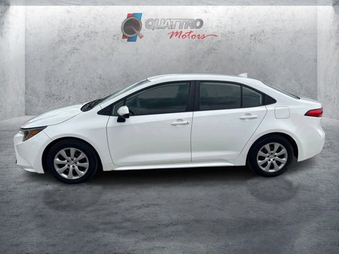Used 2023 Toyota Corolla LE FWD image 2