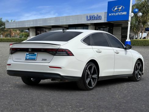 Used 2023 Honda Accord Sport image 3