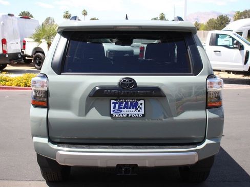 Used 2023 Toyota 4Runner TRD Off-Road Premium w/ Moonroof Package AWD/4WD image 7
