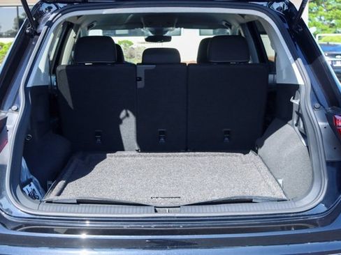 Used 2024 Volkswagen Tiguan S image 15