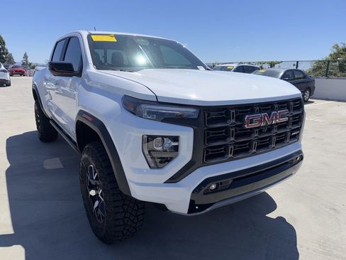 Used 2024 GMC Canyon AT4X image 3