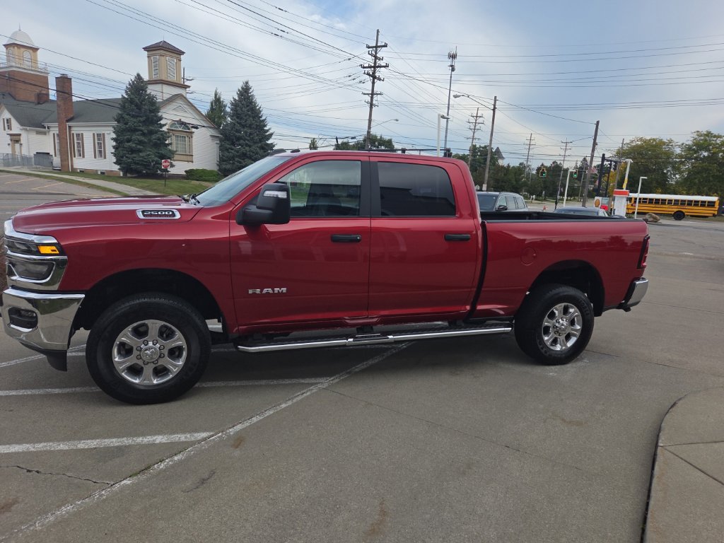 Certified 2026 RAM 2500 Big Horn AWD/4WD image 8
