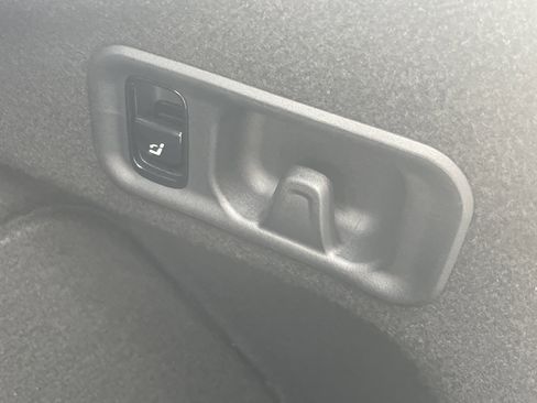 Certified 2025 Mercedes-Benz E 350 Sedan image 12