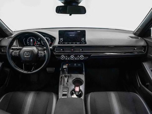 Used 2023 Honda Civic Sport image 12