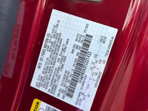 Used 2015 Ford Mustang Premium RWD image 30