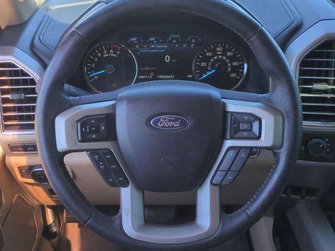 Used 2015 Ford F150 Lariat w/ Equipment Group 502A Luxury image 20