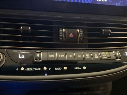 Used 2021 Lexus LS 500 w/ Interior Upgrade Package RWD image 18
