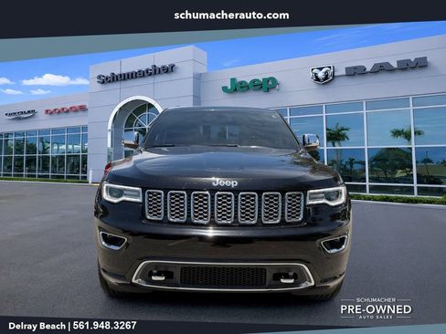 Used 2020 Jeep Grand Cherokee Overland AWD/4WD image 2