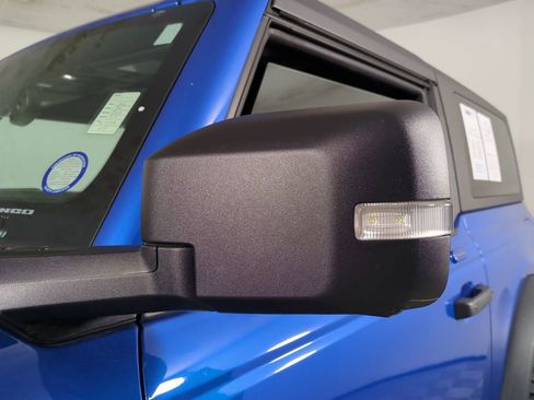 Used 2023 Ford Bronco Badlands image 12