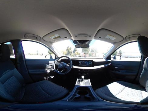 Used 2026 Nissan Kicks SV FWD image 36