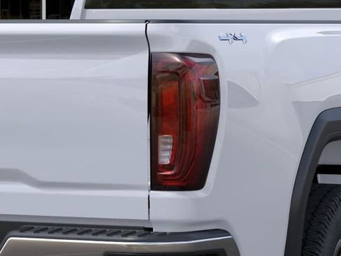 New 2024 GMC Sierra 2500 Pro image 11