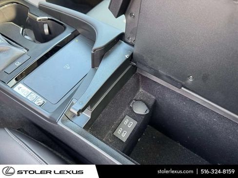 Used 2023 Lexus ES 350 w/ Premium Package FWD image 41