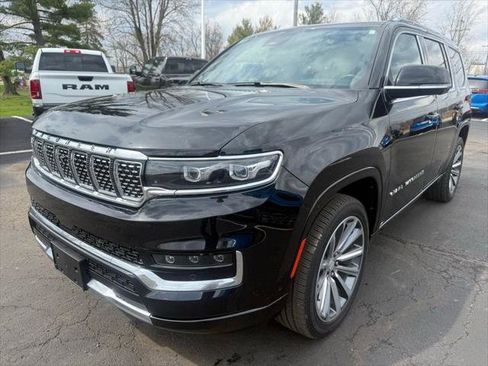 Certified 2022 Jeep Grand Wagoneer Series II AWD/4WD image 9
