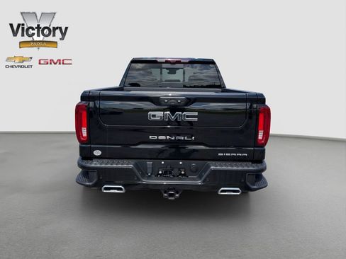 Used 2023 GMC Sierra 1500 Denali Ultimate AWD/4WD image 5