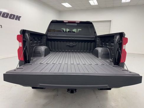 New 2026 Chevrolet Silverado 1500 RST w/ Dark Appearance Package image 30