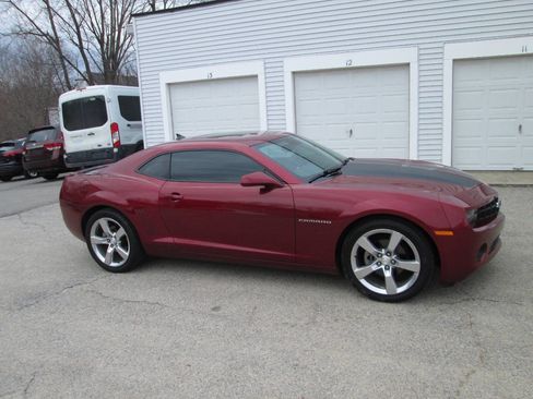 Used 2011 Chevrolet Camaro RS w/ RS Package image 3