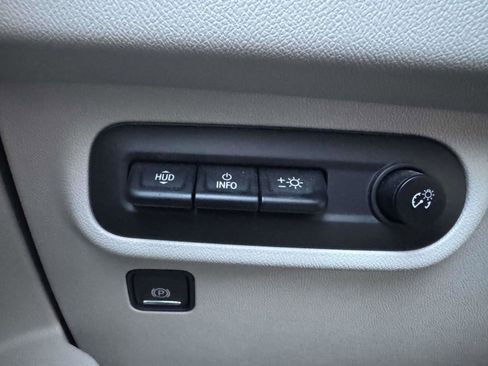 Used 2022 GMC Terrain Denali w/ Denali Premium Package image 39