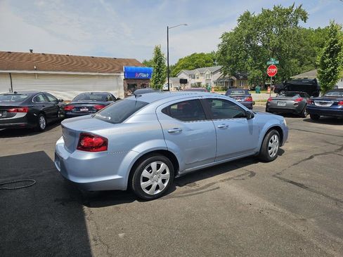 Used 2013 Dodge Avenger SE FWD image 12