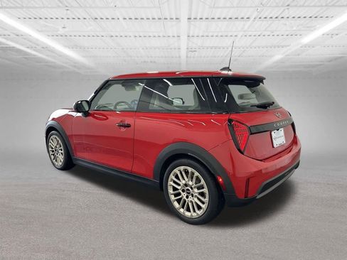 Certified 2025 MINI Cooper 2-Door Hardtop image 3