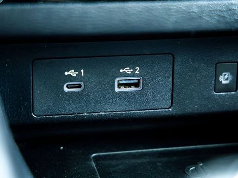 Used 2024 Mitsubishi Outlander SE FWD image 15