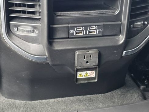 Used 2022 RAM 1500 Laramie RWD image 19