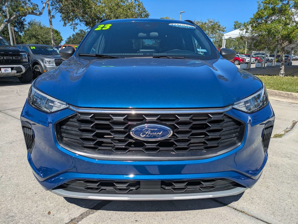 Used 2023 Ford Escape ST-Line w/ Equipment Group 301A FWD image 8