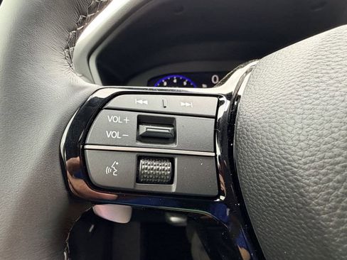 Certified 2025 Acura ADX FWD image 32