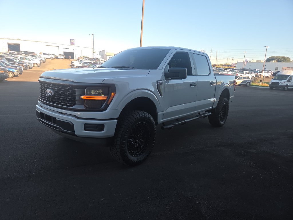 Used 2025 Ford F150 STX RWD image 3