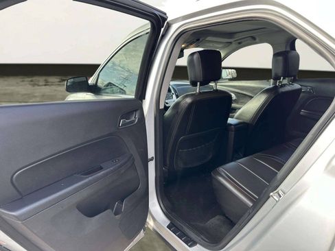Used 2013 Chevrolet Equinox LTZ FWD image 17