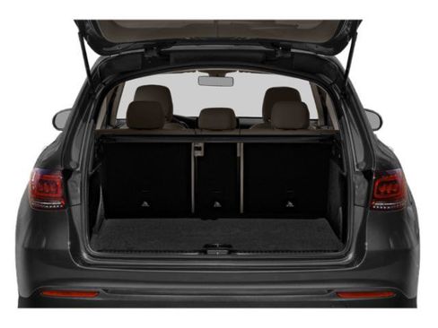 Used 2022 Mercedes-Benz GLC 300 4MATIC image 11