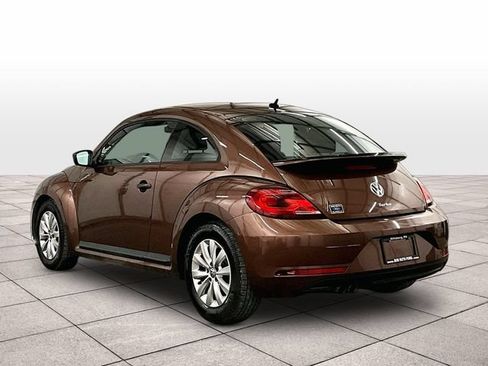Used 2017 Volkswagen Beetle 1.8T S FWD image 10