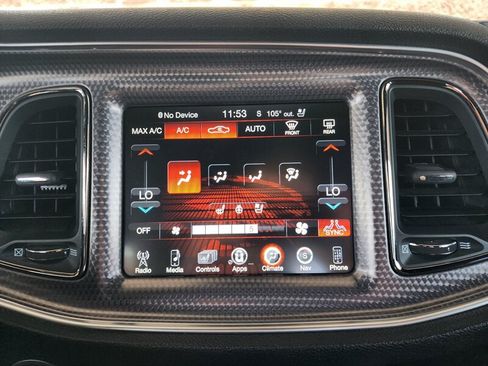 Used 2016 Dodge Challenger SRT Hellcat RWD image 41