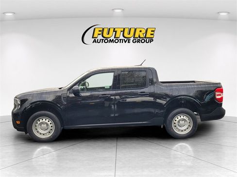 New 2025 Ford Maverick XL image 7